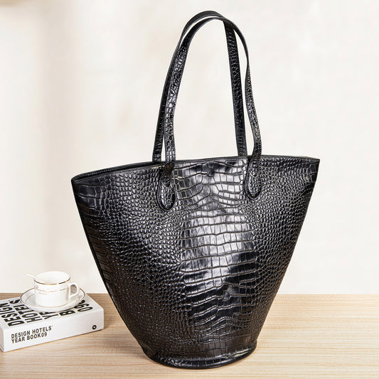 Crocodile Pattern Tote Large Capacity and Cylinder Advanced Sense